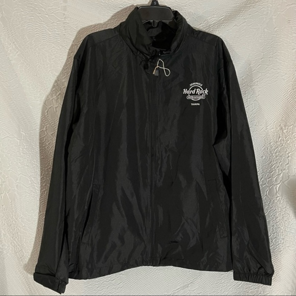 NWOT!Official Seminole Hard Rock Casino Tampa Adjustable Windbreaker Rain Jacket